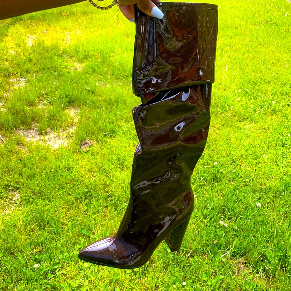 Chocolate under knee boots 🤎
